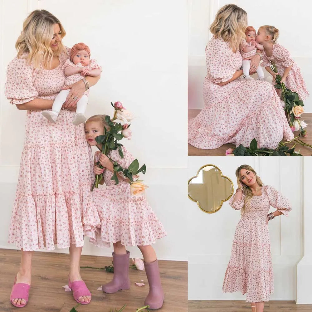 Mother and Daughter Matching Outfits Vestidos Family Matching Dresses Floral Printed Beach Family Look Dress