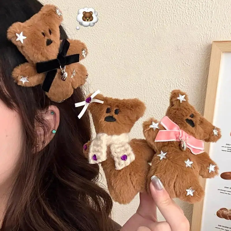 Lindo broche de felpa de osito, pinza de pelo de muñeco de peluche de dibujos animados, pinzas dulces para flequillo lateral, accesorios para el cabello femeninos de otoño e invierno.