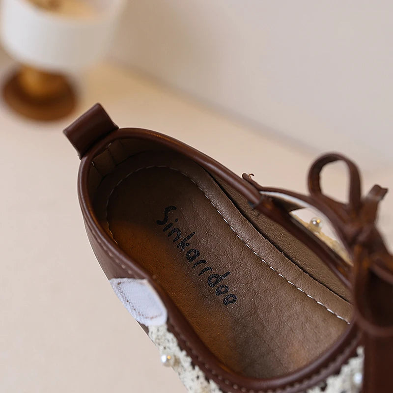 Little Girl'S Leather Shoes Ruffles Retro Style Adorable Kids Flat Shoe Spring Versatile Three Colors Fashion Children Mary Jane