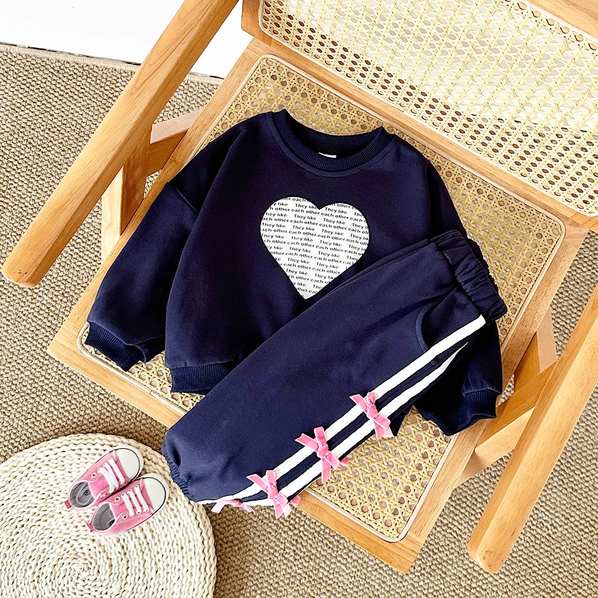 Baby Girl Clothes Toddler Sets Cotton Love Sweatshirt Long Sleeve Top+Bow Pants Spring Newborn Kids Clothing Infant Outfit Suits