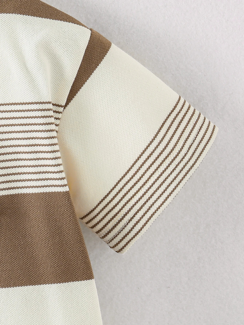 Conjunto de 2 piezas de camiseta de punto de cuello redondo transpirable y fresco para bebés de 2025 + pantalones cortos para niños y niñas, ropa para bebés y niños pequeños