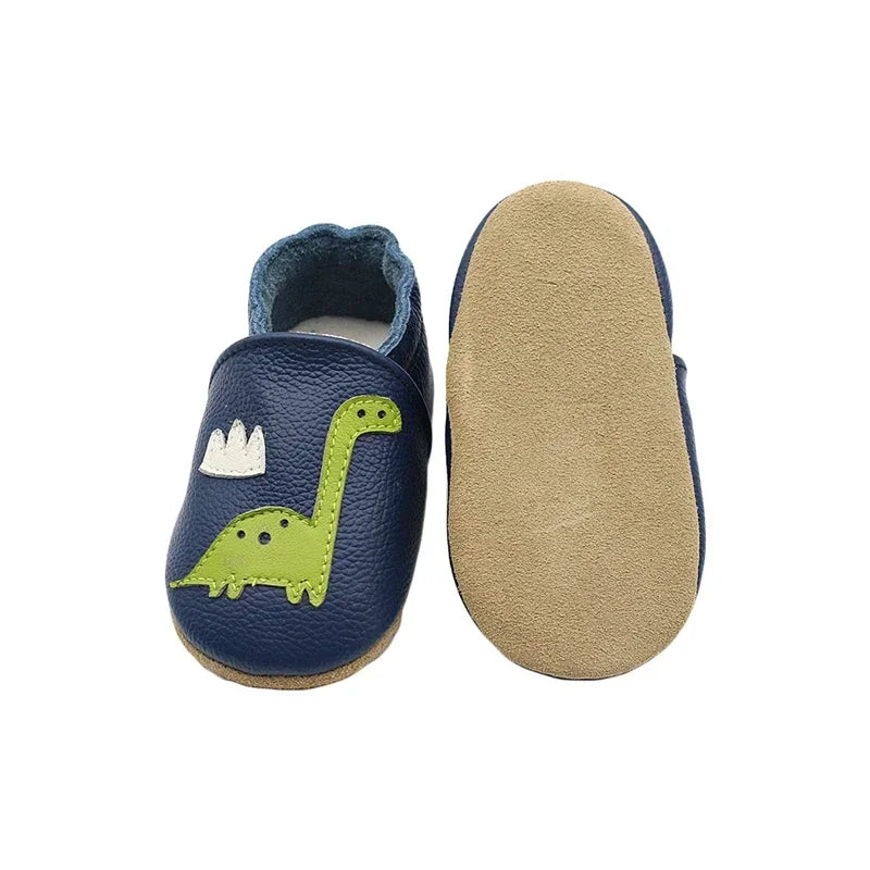 Zapatitos de bebé de piel de vaca suave, patucos para recién nacidos, para bebés, niños y niñas, mocasines pantuflas para primeros pasos.