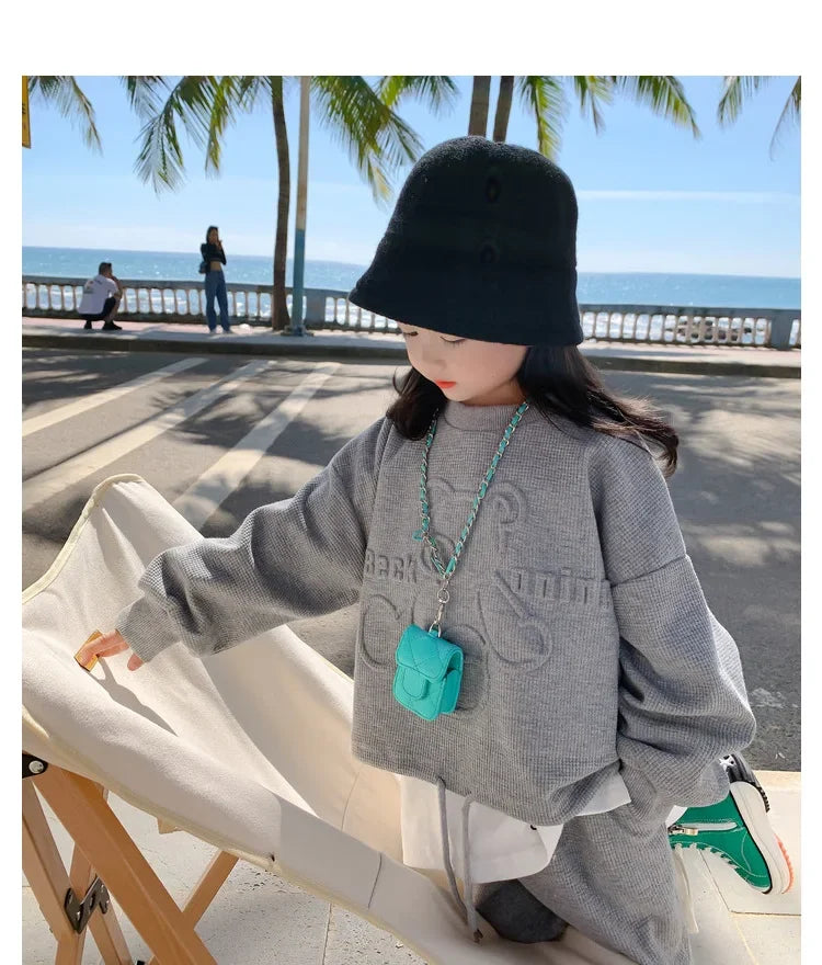 Children's Clothing Sets Letter Print Sweatshirt + Tank Top + Pants 3pcs Baby Girl Clothes for 2 To 7 Years Baby Girl Outfit Set