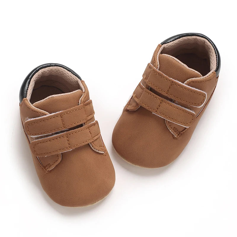 Newborn Baby Shoes Classic Leather Soft Soles Non Slip Toddler Walking Shoes for Boys and Girls 0-18M First Step Walking Shoes