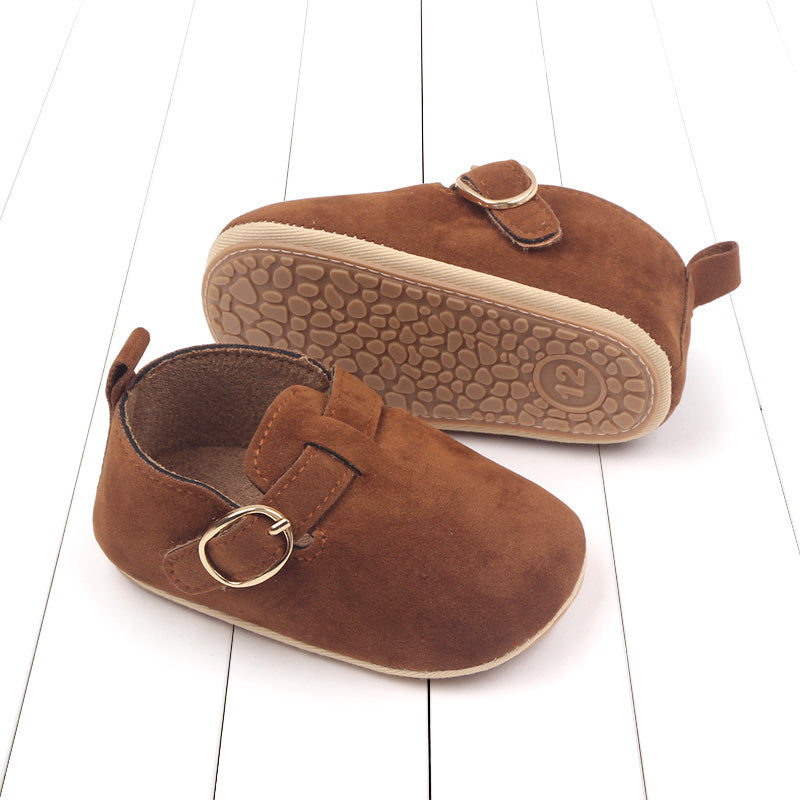 Zapatillas de bebé lindas y cómodas con suela flexible y antideslizante para primeros pasos de niñas y niños