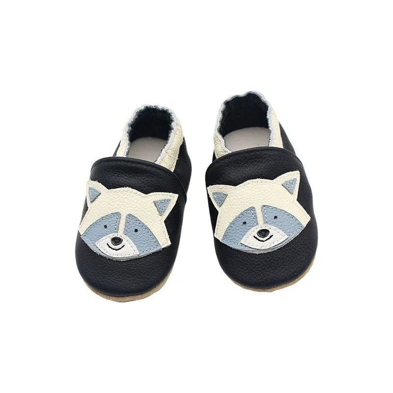 Zapatos de bebé de otoño para niños y niñas, antideslizantes, de piel de oveja suave, zapatillas de deporte con diseño de animales, mocasines para primeros pasos 0-24M