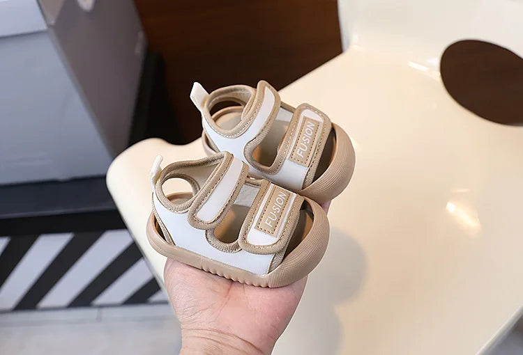 Baby Sandals Cute Bear Soft Breathable Beach Shoes Summer Infant Sandals For Boy First Walkers Toddler Girl Sandals Khaki, White