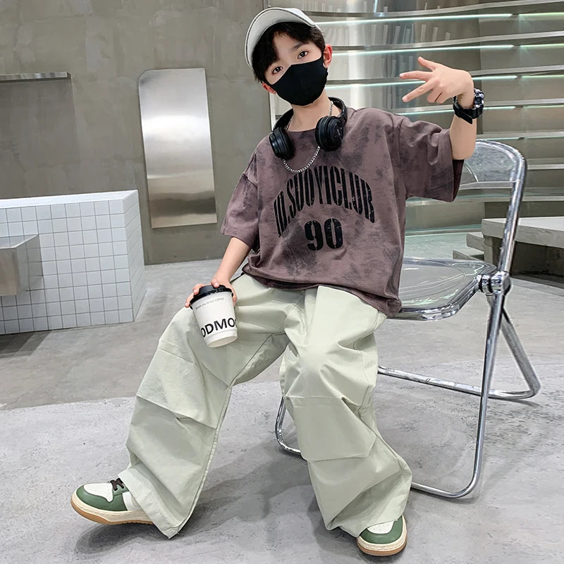 Jungen Sommerkleidung Oberteil und Hose Set für Teenager Kinder Freizeit Baumwoll-Outfit Anzug Braun Farbe Kinder Baumwollkleidungsset
