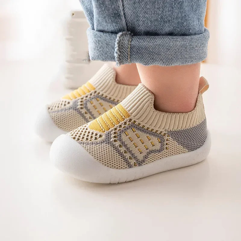 Baby Schuhe Anti-Rutsch Atmungsaktive Krabbelschuhe mit Gummisohle für Kinder Mädchen Jungen Mesh Schuhe Weiche Sohle Hausschuhe