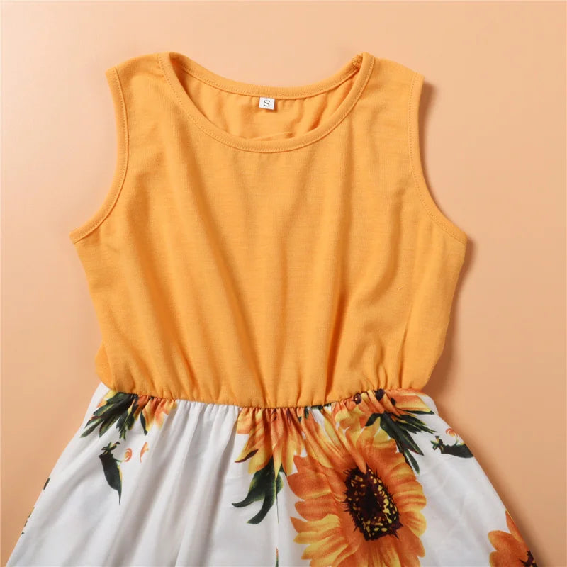 2026 New Fashion Mother Daughter Matching Dresses Family Sets Floral Woman Girls Long Dress Outfits Sleeveless Family Look Dress