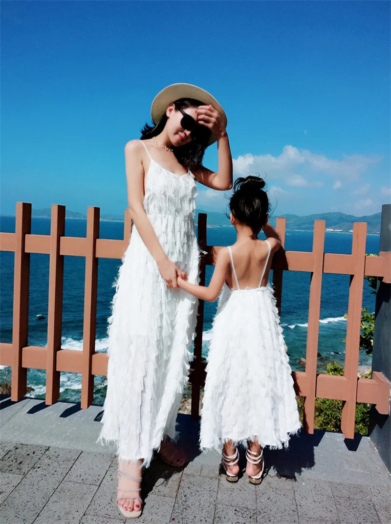 Mom Daughter Dress Solid Color Long Gown Family Matching Outfits Halter Dress With Suspenders New Fashion Mommy Girls Clothes