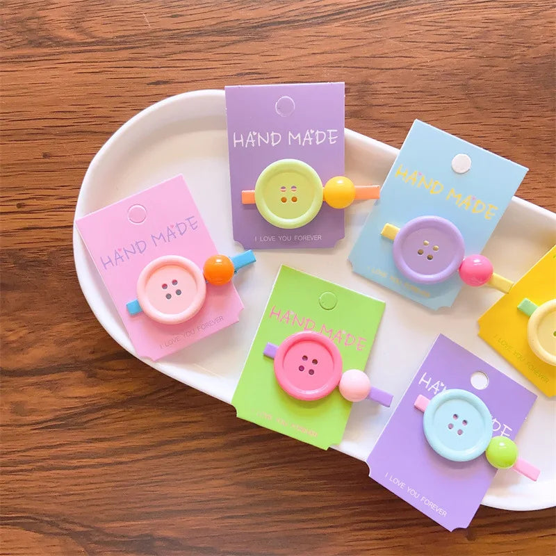 2023 Neues Baby Mädchen Süße Knopf-Haarnadel Pony-Spange Süßigkeitenfarbene Haarspangen Kinder-Haarspange Haarschmuck für Kinder