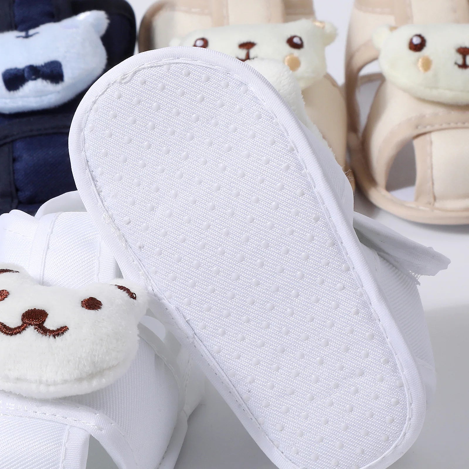Summer New Toddler Sandals Cute Cartoon Bear Newborn Prewalker Cotton Sandal Soft Baby Girl Non-slip Sole Infant First Walkers