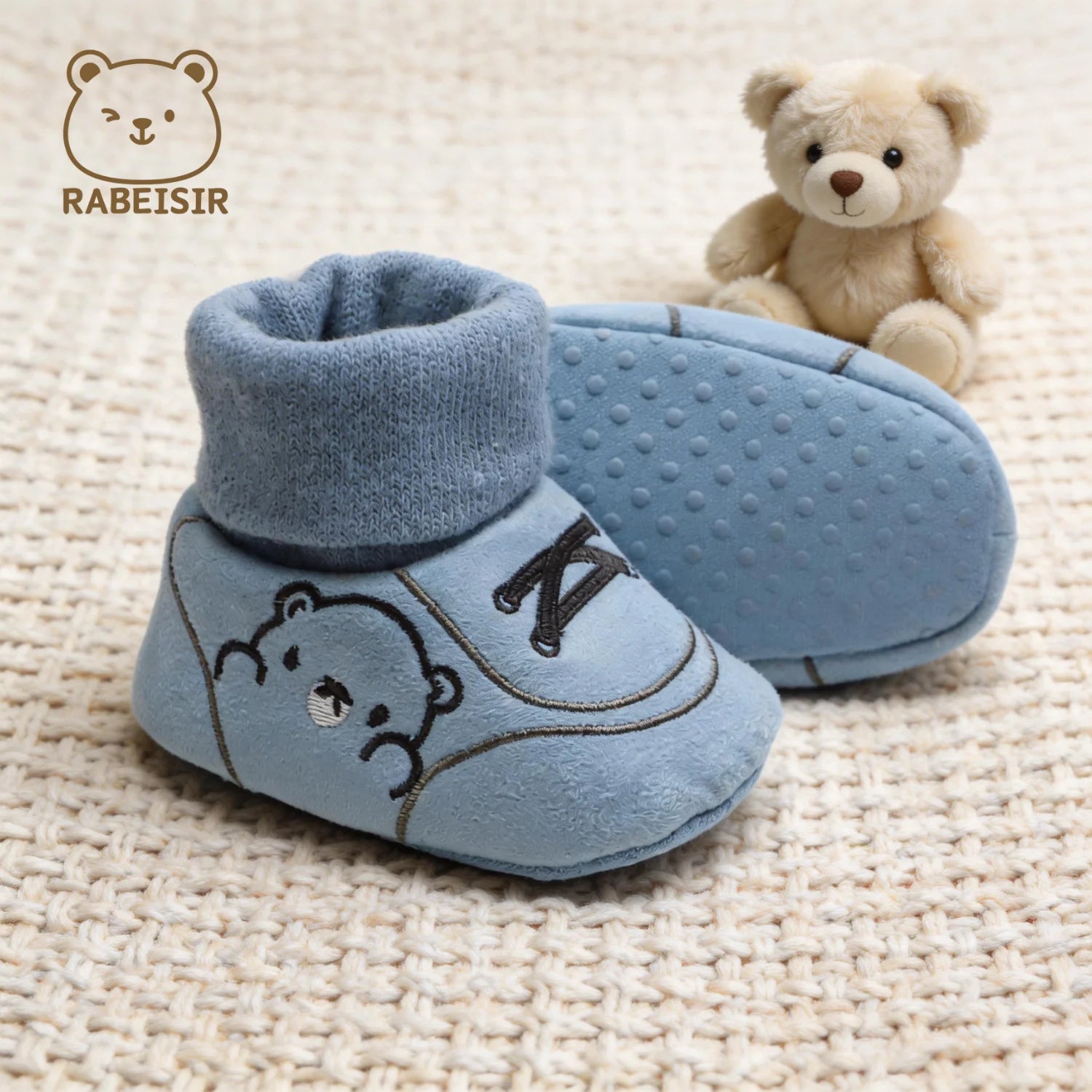 Baby Shoes and Foot Covers for Newborns to Protect Their Feet While Sleeping, Suitable for 0-18 Months, Spring and Autumn Models, Warm