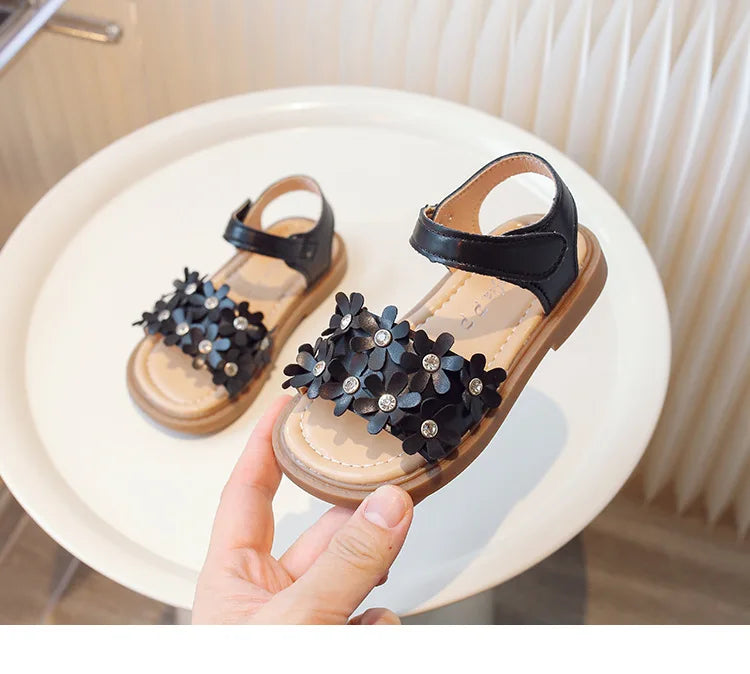 Baby Sandals Non slip Soft Bottom Children's Sandals New Girl's Flower Sandals Korean Edition Fashion Princess Style