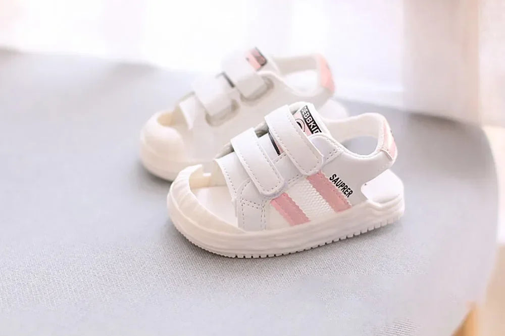 Fashion Baby Sandals Trendy Closed-Toe Sandals Children Toddler Walking Shoes Kids Outdoor Anti-Slip Soft and Comfortable Shoes