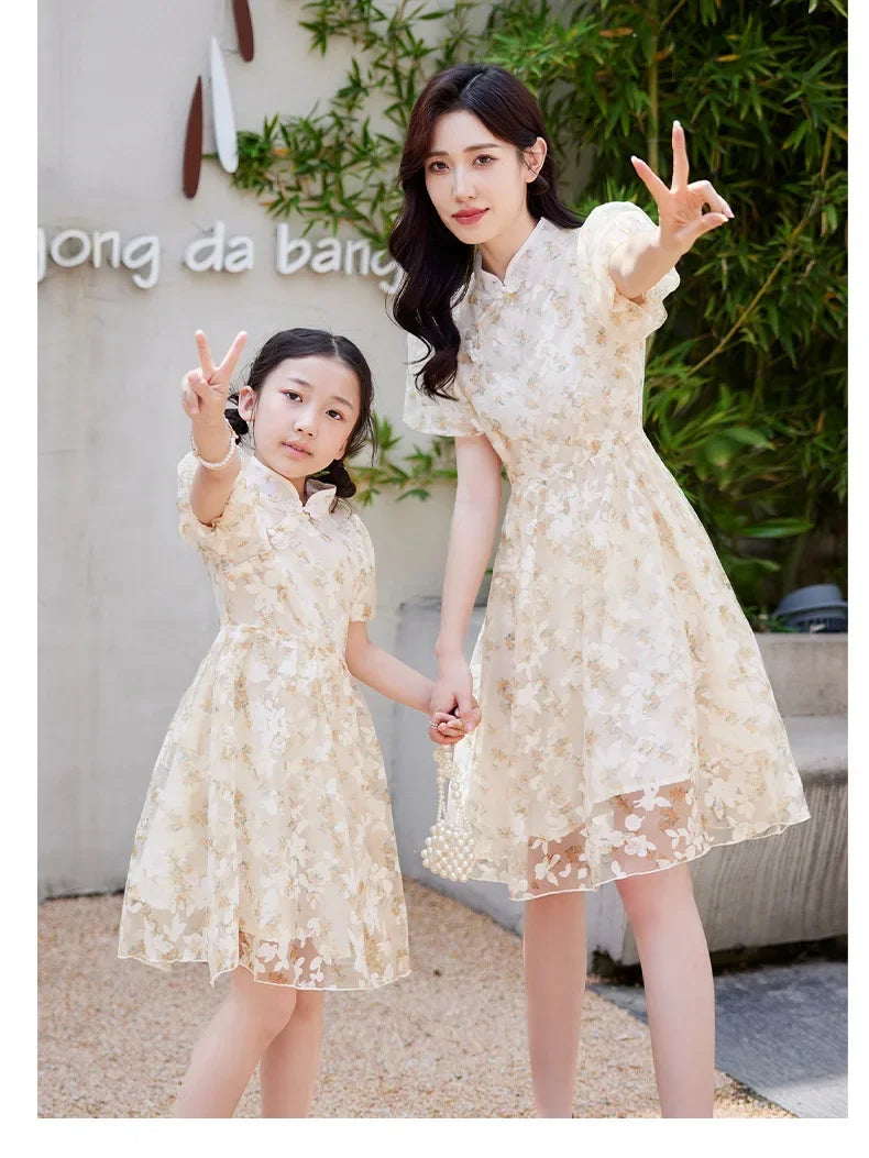 Mother Daughter Matching Dresses Vintage CheongsamGirl Daily Wear Retro Floral Dress Princess Gown Summer Outfit Mommy and