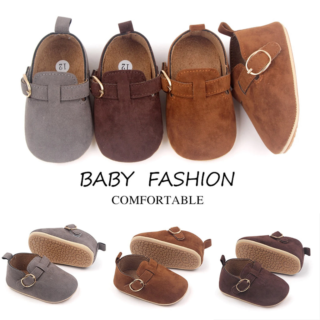 Zapatillas de bebé lindas y cómodas con suela flexible y antideslizante para primeros pasos de niñas y niños