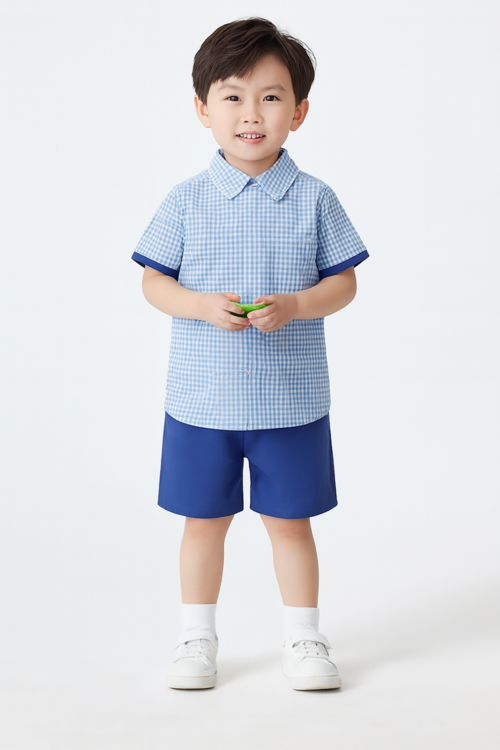 Bequemes Kinderkleid-Set